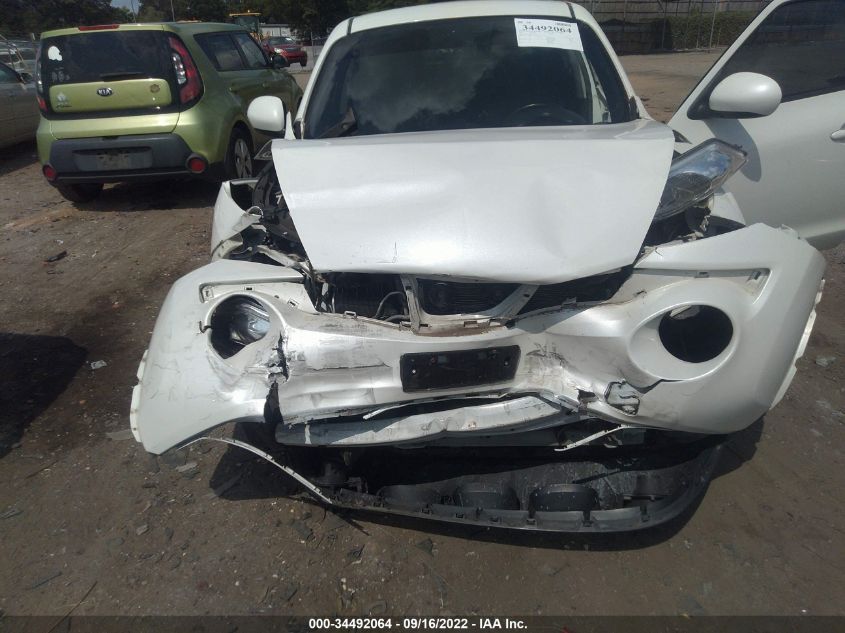 2013 NISSAN JUKE SV JN8AF5MVXDT213083