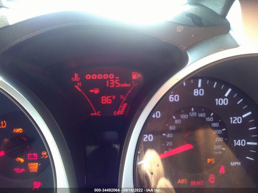 2013 NISSAN JUKE SV JN8AF5MVXDT213083