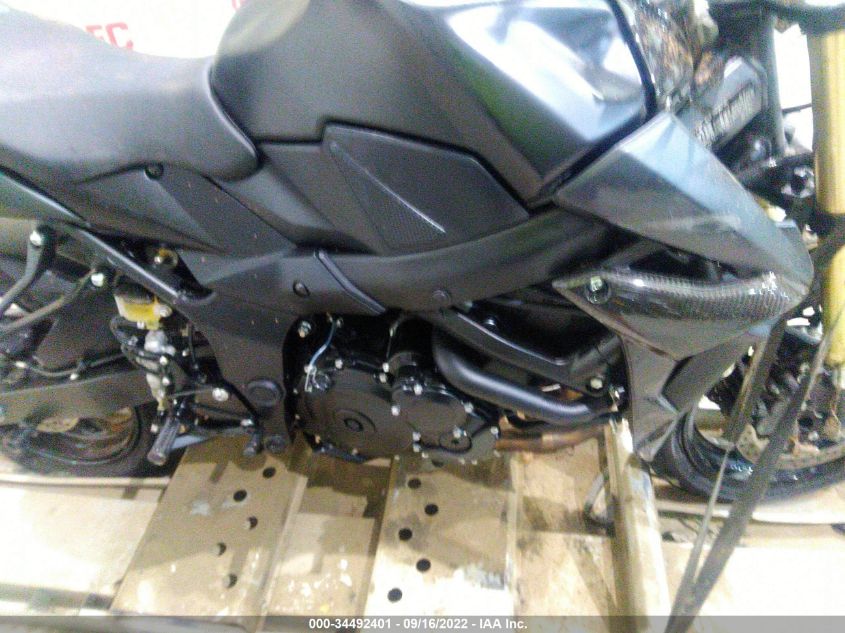 2015 SUZUKI GSX-S750 JS1GR7NA7F2100568