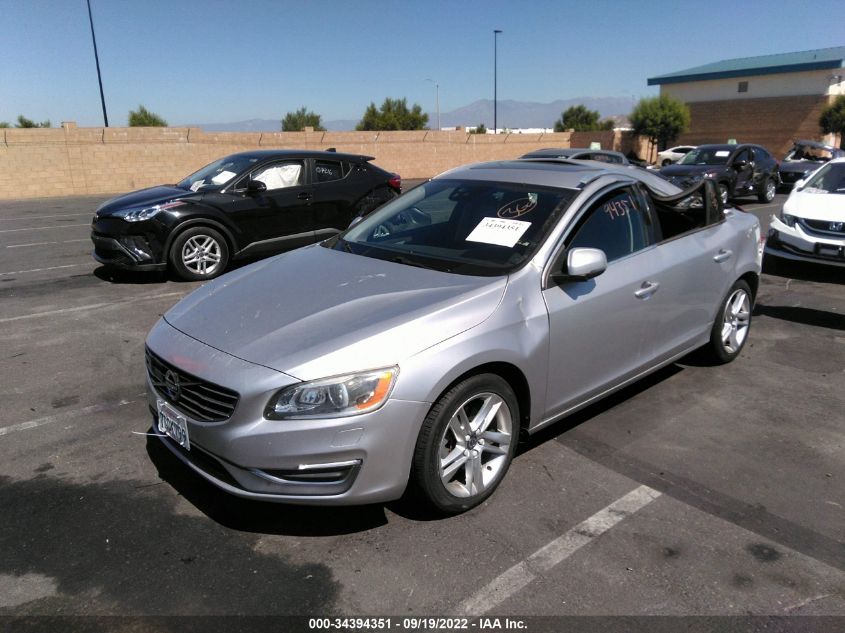 2015 VOLVO V60 T5 DRIVE-E PLATINUM YV140MEM9F1267395