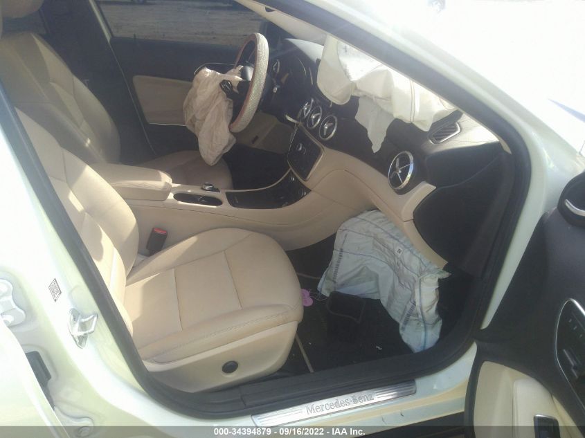 2015 MERCEDES-BENZ GLA-CLASS 250 4MATIC WDCTG4GB8FJ095721