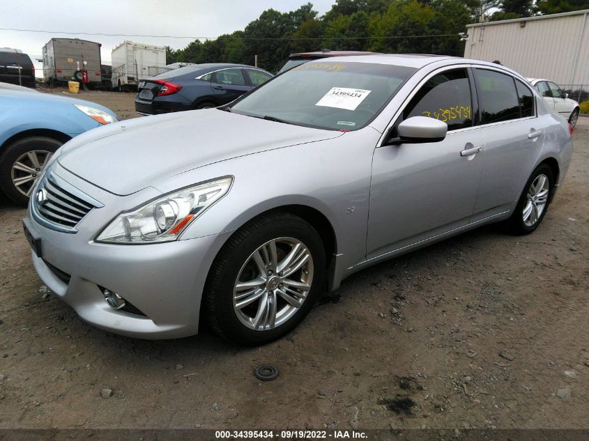 2015 INFINITI Q40 JN1CV6AR2FM520977