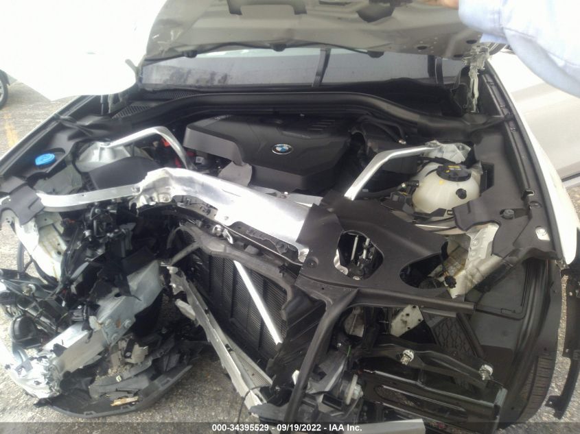 Image 10 of 2022 BMW X4  salvage vehicle - Lot #34395529 at IAAI