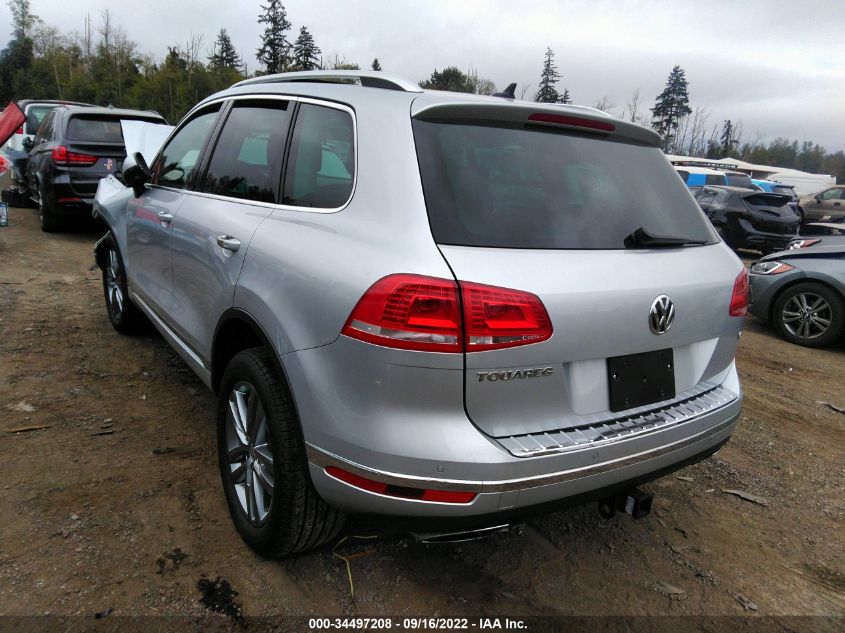 2015 VOLKSWAGEN TOUAREG LUX WVGEF9BP1FD005160