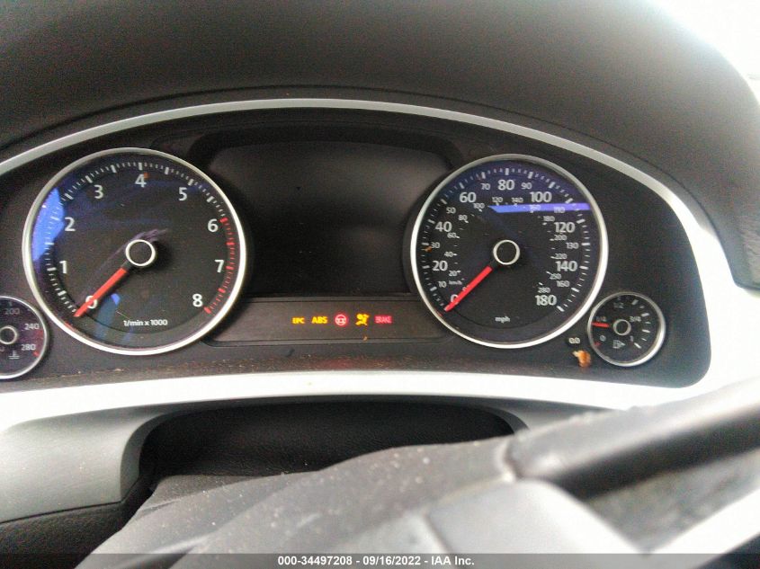 2015 VOLKSWAGEN TOUAREG LUX WVGEF9BP1FD005160