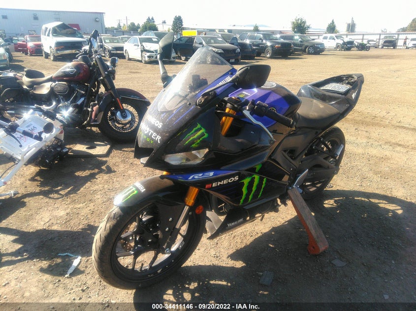 VIN MH3RH18Y7MK005062 2021 YAMAHA YZFR3 A