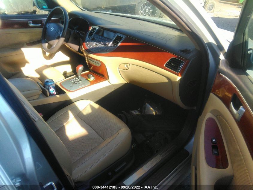 2013 HYUNDAI GENESIS 3.8L KMHGC4DD9DU214182