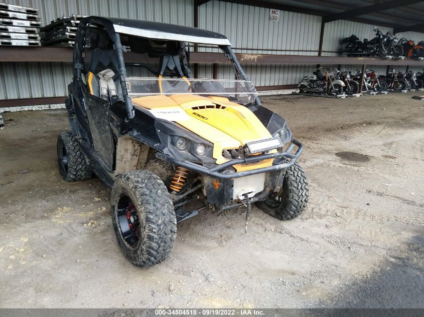 2016 CAN-AM COMMANDER 1000 XT/1000 XT-P 3JBKKAP20GJ002939