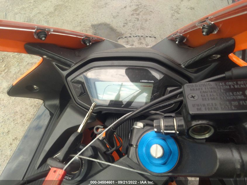 2017 HONDA CBR500 R MLHPC4410H5400118