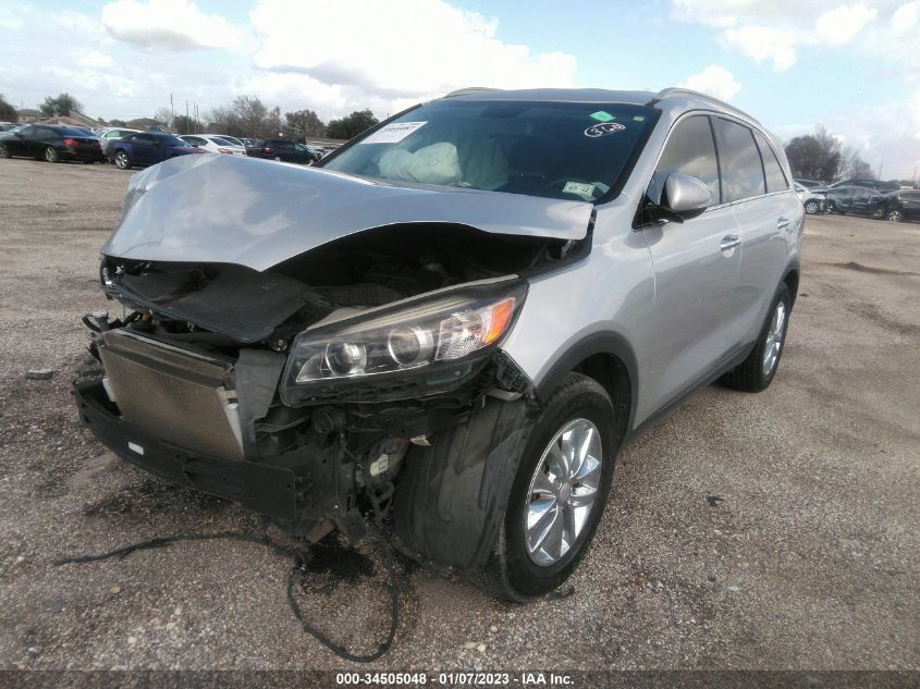 2018 KIA SORENTO LX V6 5XYPG4A52JG361107