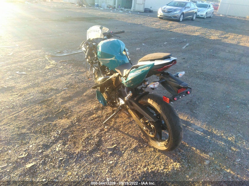 VIN JKAEXKH1XMDAB5087 2021 KAWASAKI EX400