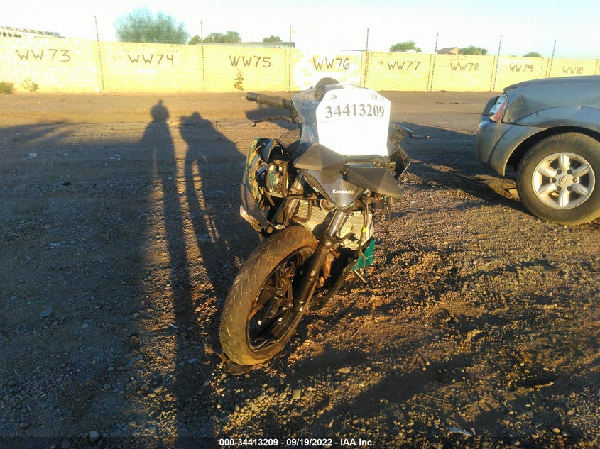 VIN JKAEXKH1XMDAB5087 2021 KAWASAKI EX400