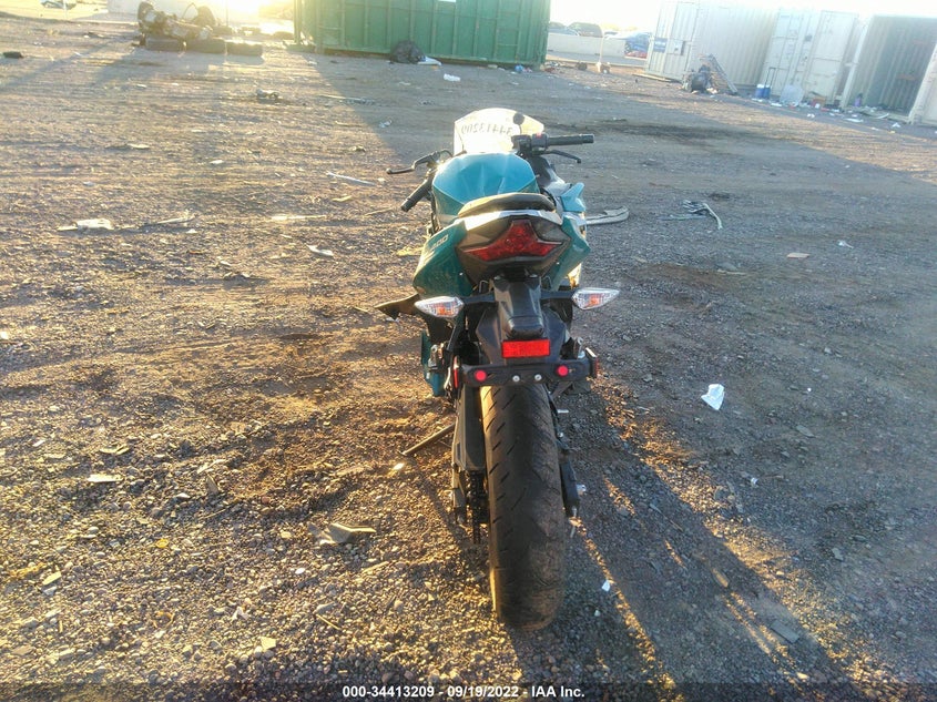 VIN JKAEXKH1XMDAB5087 2021 KAWASAKI EX400