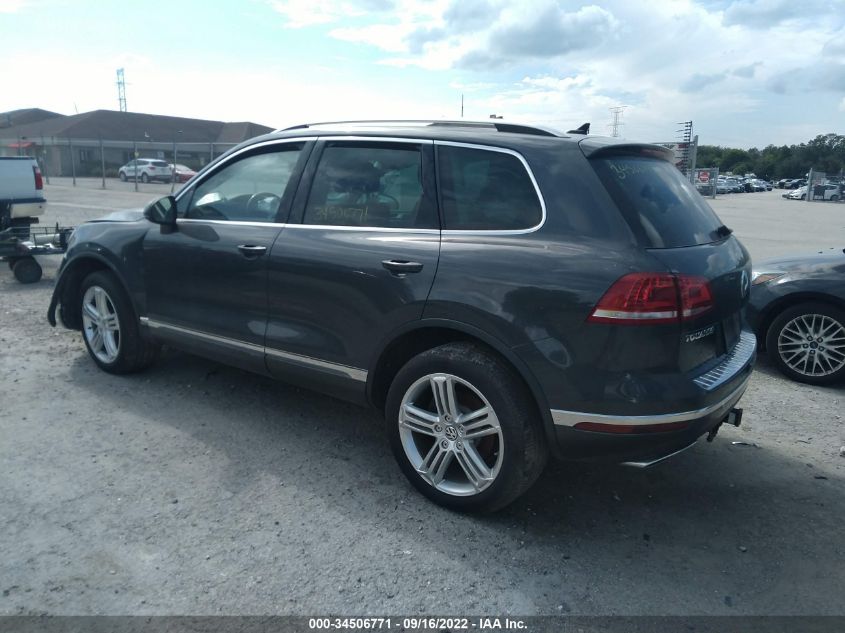 2016 VOLKSWAGEN TOUAREG EXECUTIVE WVGEP9BPXGD003339