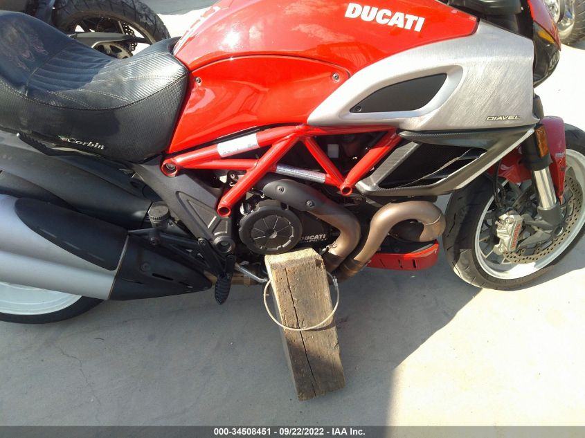 2013 DUCATI DIAVEL ZDM13BLW2DB015542