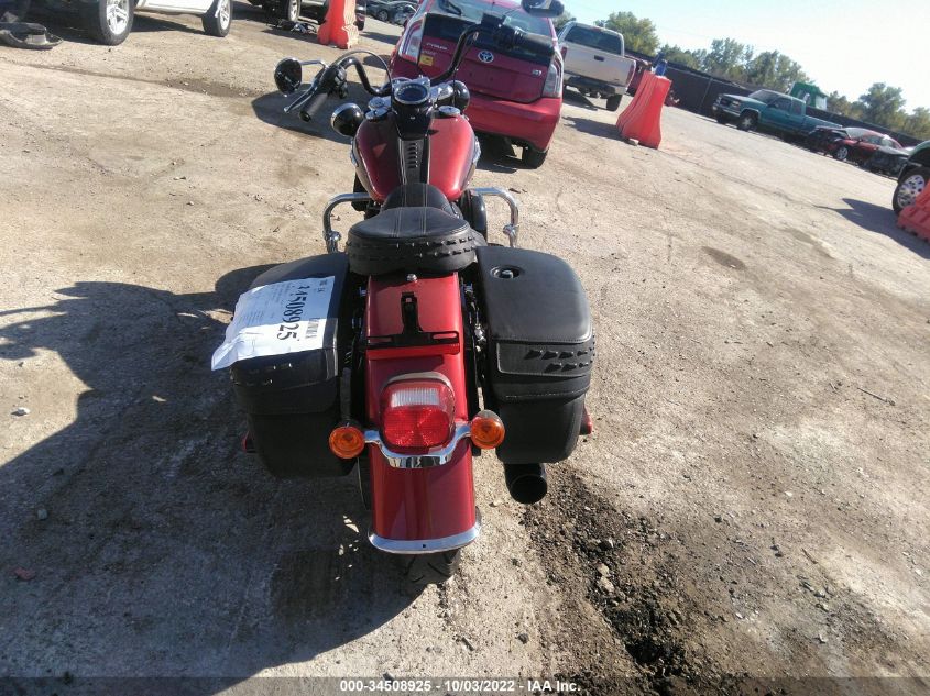 2019 HARLEY-DAVIDSON FLHC 1HD1YAJ22KB020727