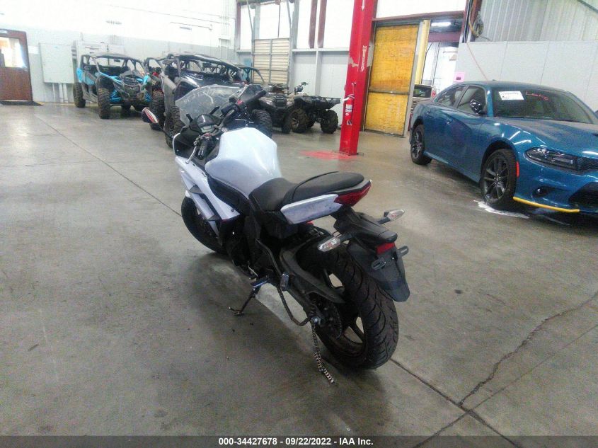2013 KAWASAKI EX650 E JKAEXEE14DDA11188