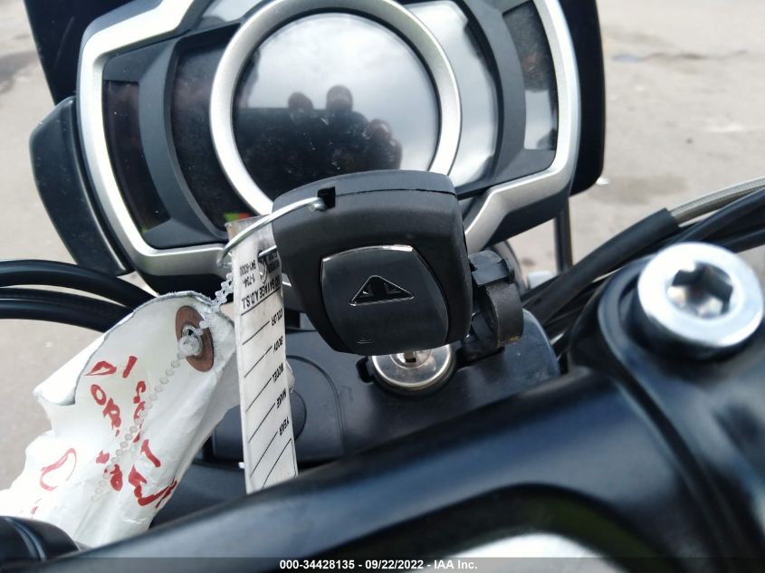 2022 TRIUMPH MOTORCYCLE SCRAMBLER 1200 XE SMTD51HG0NTAH4759