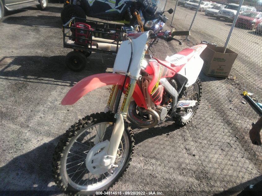 2000 HONDA CR250 R JH2ME0339YM205370