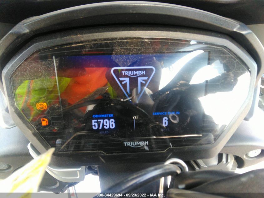 2019 TRIUMPH MOTORCYCLE STREET TRIPLE R SMTA434D6KT914960