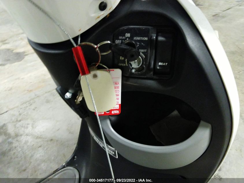 2016 HONDA NCW50 JH2AF771XGK001656