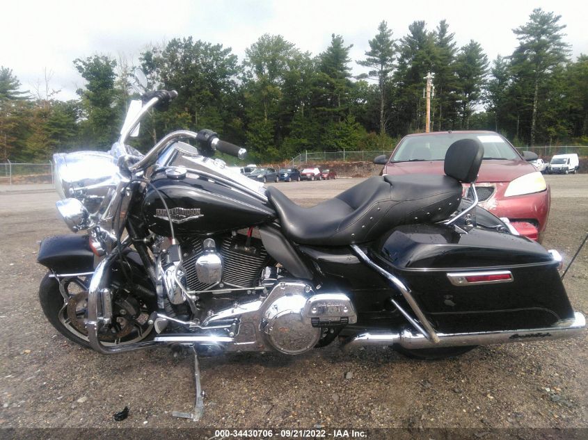 2016 HARLEY-DAVIDSON FLHR ROAD KING 1HD1FBM19GB608081
