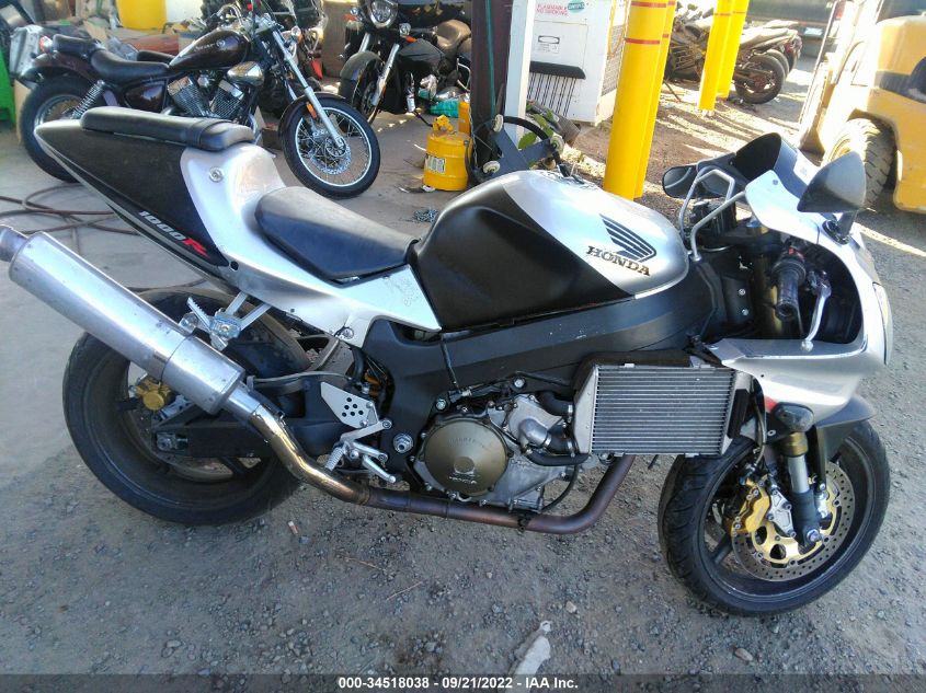2001 HONDA RVT1000 R JH2SC45371M100785