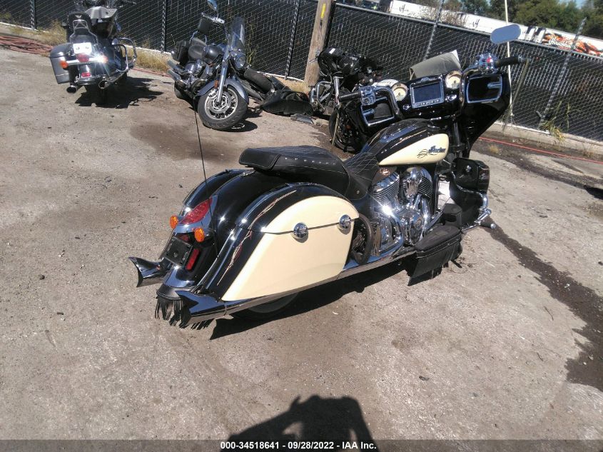 2017 INDIAN MOTORCYCLE CO. ROADMASTER 56KTRAAA3H3345043