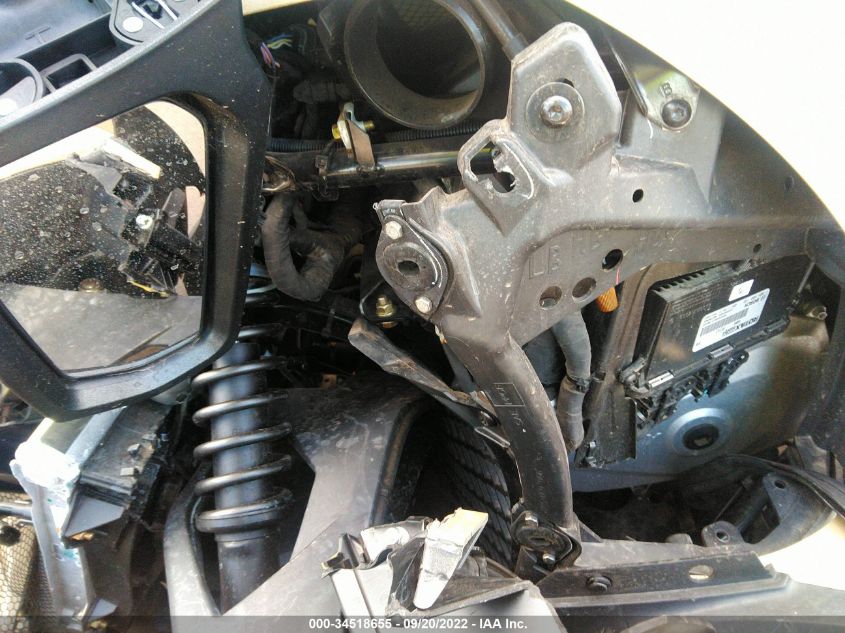 2018 CAN-AM SPYDER ROADSTER RT/RT LIMITED 2BXNBDD24JV000570