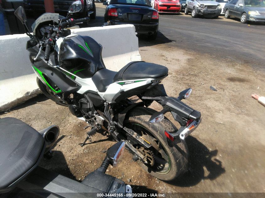 2022 KAWASAKI EX650 M ML5EXEM12NDA57542