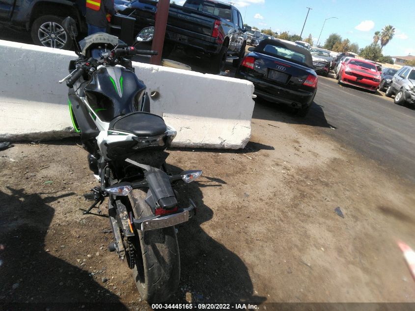 2022 KAWASAKI EX650 M ML5EXEM12NDA57542
