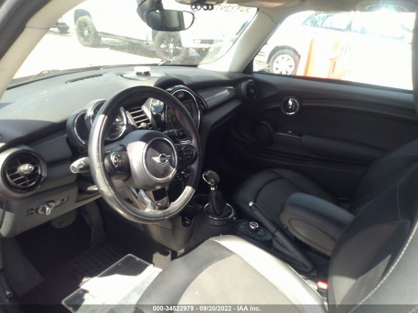 2015 MINI COOPER HARDTOP WMWXM5C55F3B34212