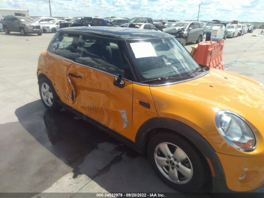 2015 MINI COOPER HARDTOP WMWXM5C55F3B34212