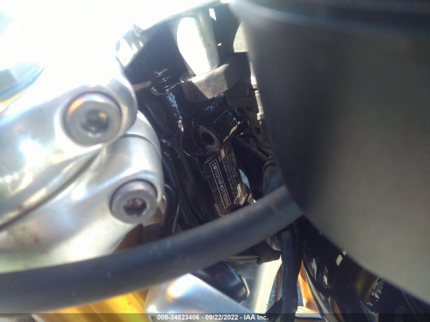 2016 TRIUMPH MOTORCYCLE THRUXTON 1200 R SMTD21HF4GT783036