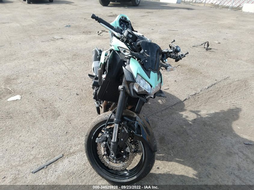 2022 KAWASAKI ZR900 JKAZR2F17NA038779