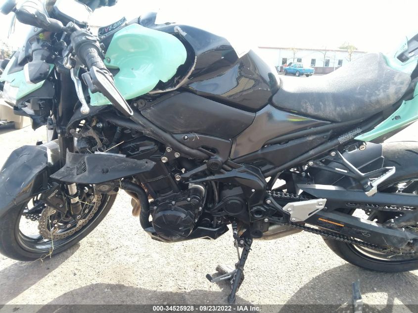 2022 KAWASAKI ZR900 JKAZR2F17NA038779