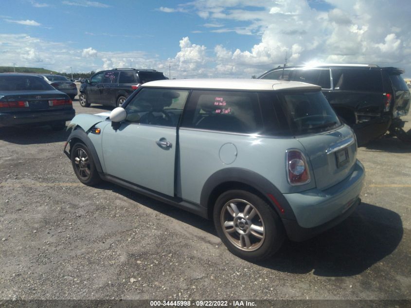 2013 MINI COOPER HARDTOP WMWSU3C54DT688981