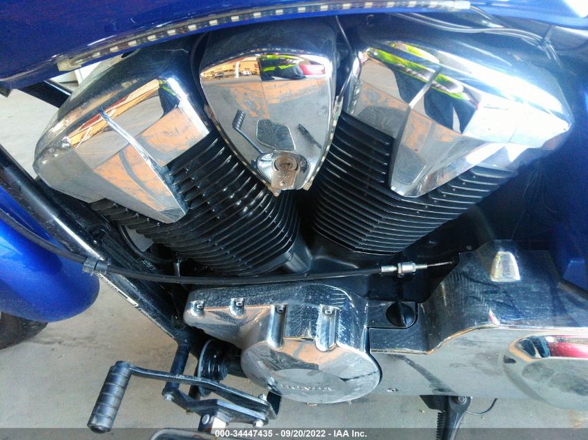 2015 HONDA VT1300 CR JH2SC6608FK500373
