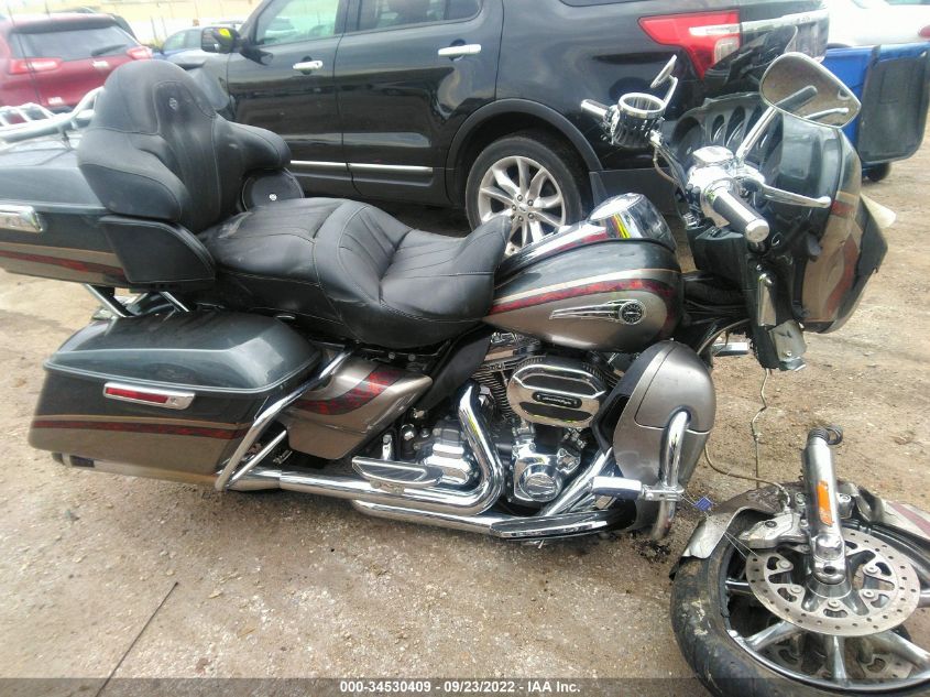2016 HARLEY-DAVIDSON FLHTKSE CVO LIMITED 1HD1TEN19GB955337
