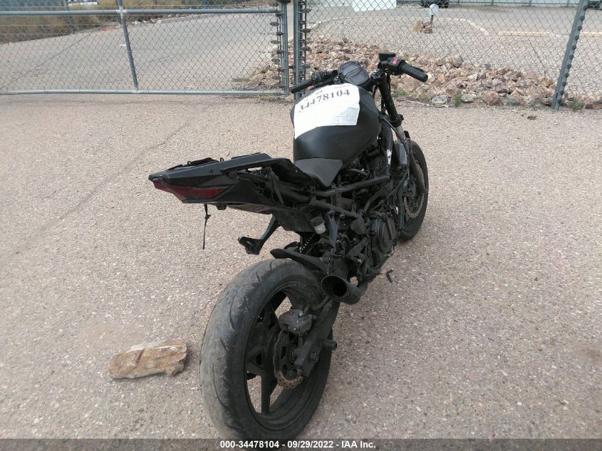 2019 KAWASAKI EX400 JKAEXKH15KDA27357