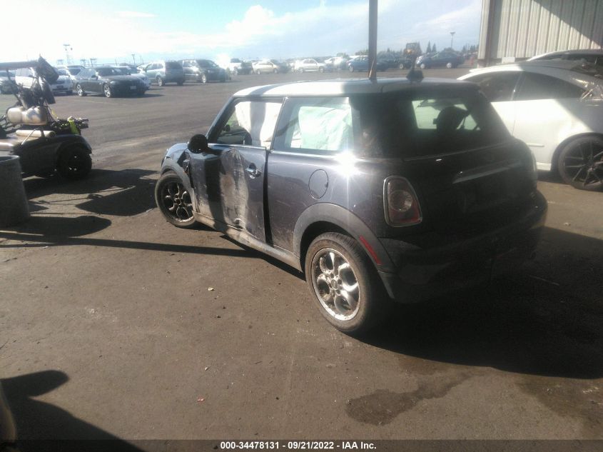 2013 MINI COOPER HARDTOP WMWSU3C54DT372822