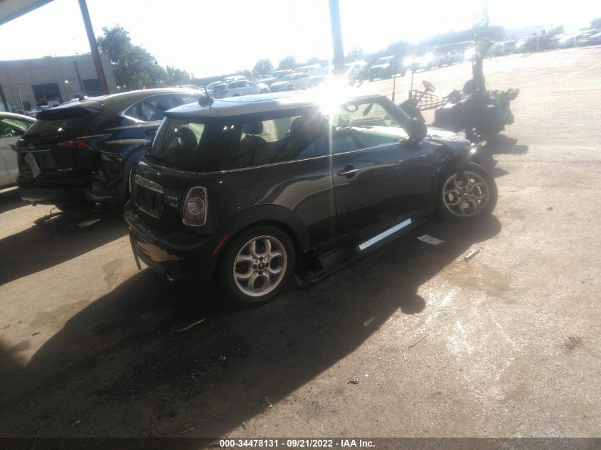 2013 MINI COOPER HARDTOP WMWSU3C54DT372822