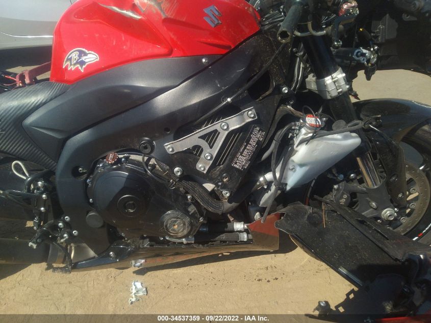 2016 SUZUKI GSX-R1000 JS1GT78A4G2100946