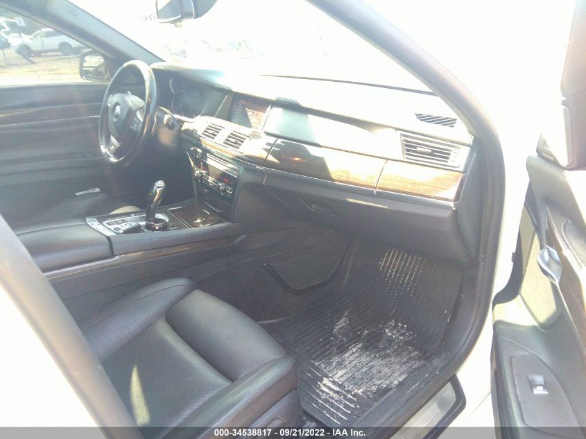 2015 BMW 7 SERIES 750LI XDRIVE WBAYF8C59FD655070