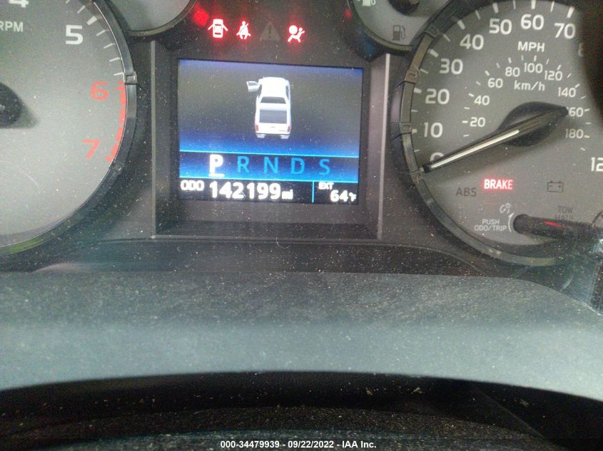 2017 TOYOTA TUNDRA SR 5.7L V8 - 5TFUY5F15HX631031