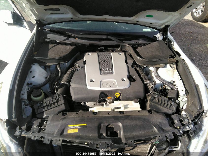 2015 INFINITI Q40 JN1CV6AP3FM500297