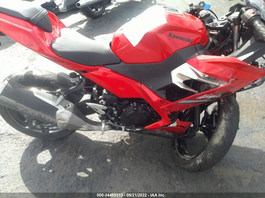 2021 KAWASAKI EX400 JKAEXKG13MDAB0203