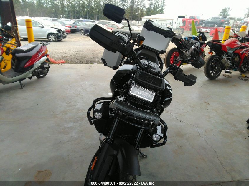 2022 HARLEY-DAVIDSON RA1250 S 1HD1ZES17NB302571