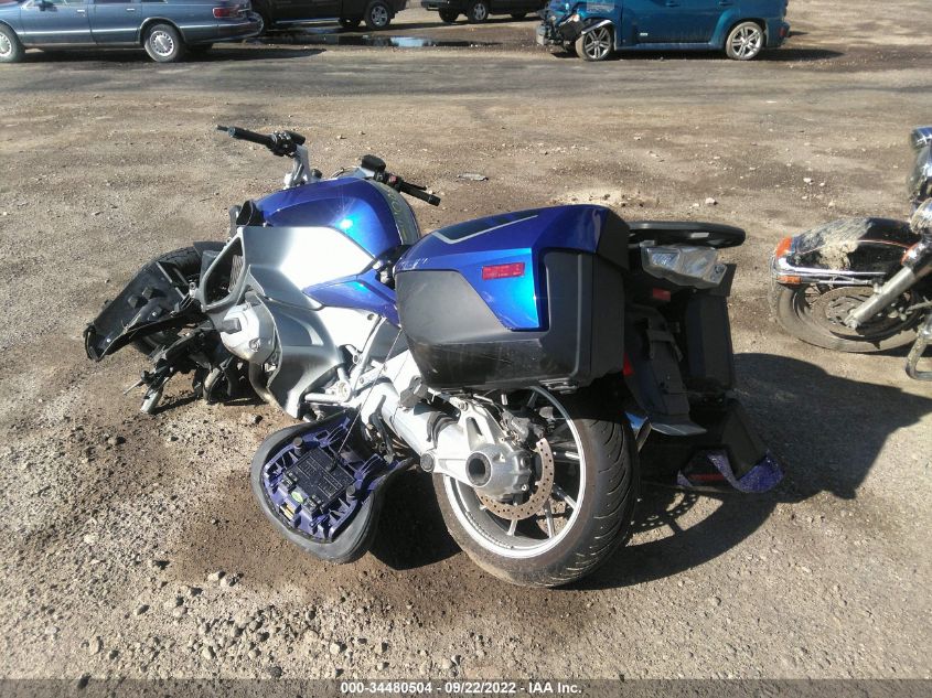 2016 BMW R1200 RT WB10A1306GZ194146