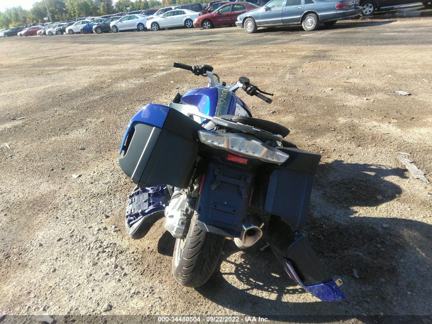 2016 BMW R1200 RT WB10A1306GZ194146